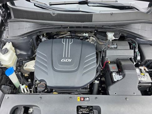 Used 2017 Kia Sorento SX image 28