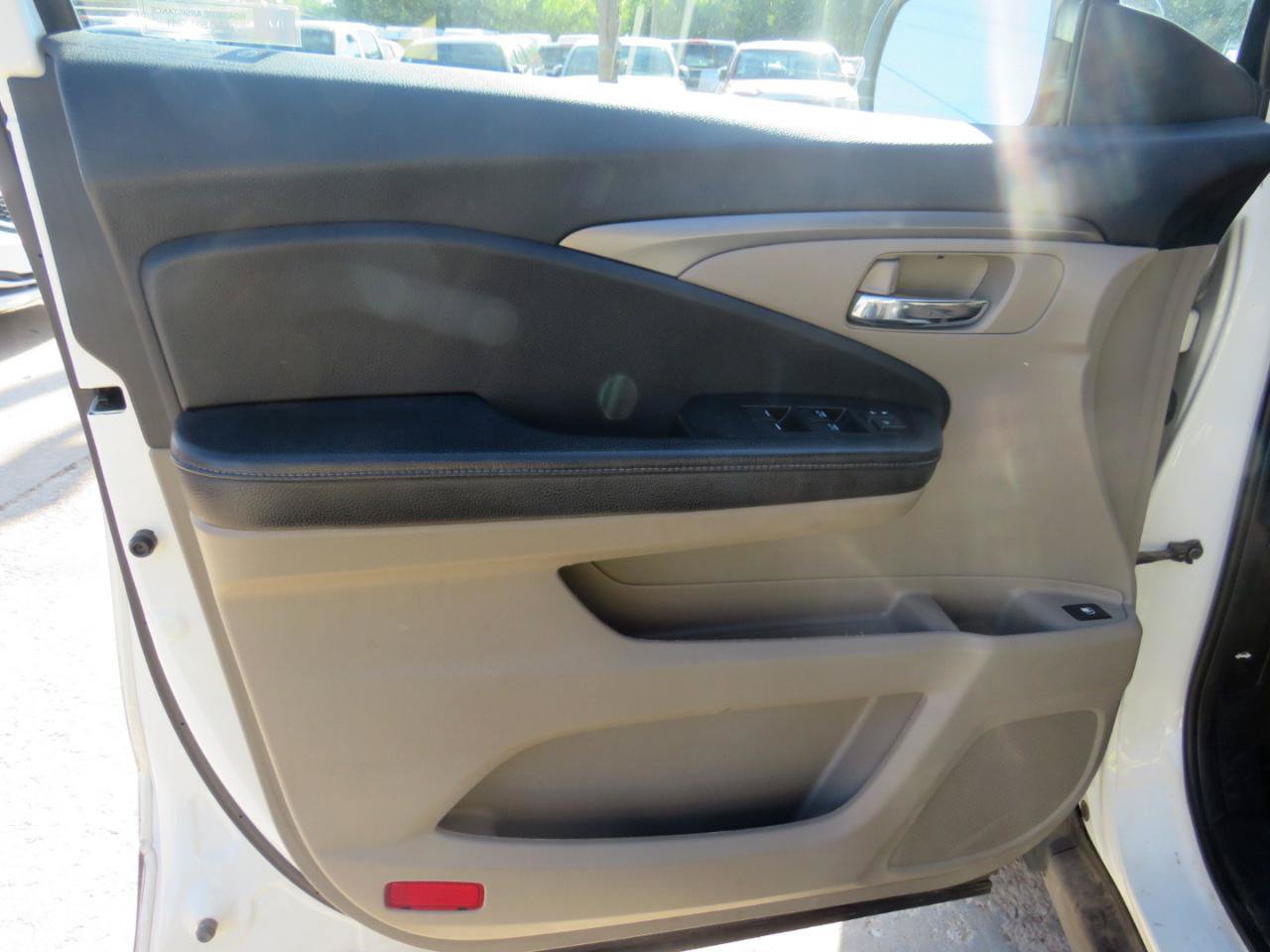 Used 2018 Honda Ridgeline RTL-T image 9