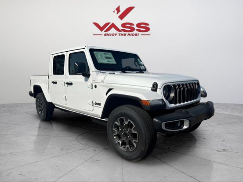 New 2026 Jeep Gladiator Sport image 7