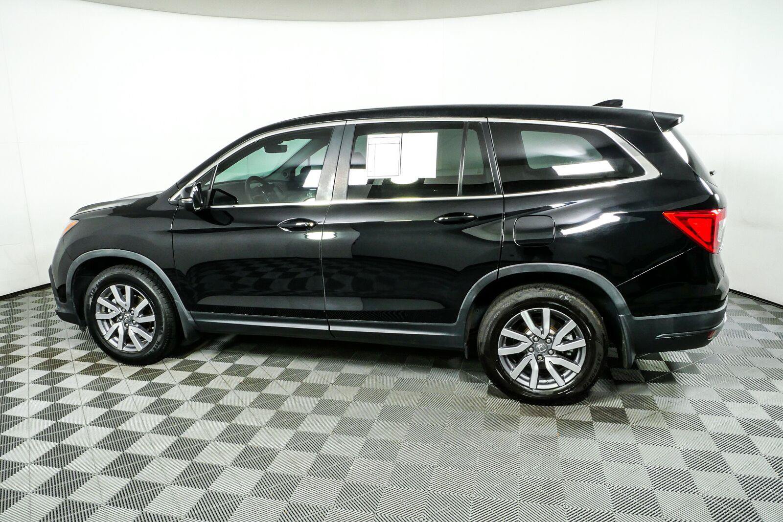 Used 2019 Honda Pilot EX-L image 29