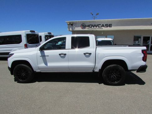 Used 2026 Chevrolet Colorado W/T w/ WT Custom Package RWD image 9