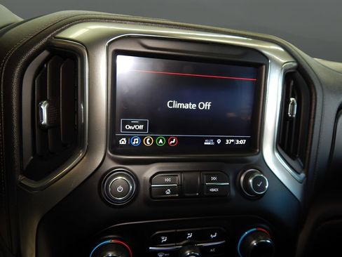 Used 2019 Chevrolet Silverado 1500 LTZ w/ LTZ Premium Package image 28