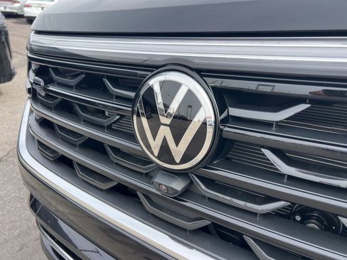 New 2026 Volkswagen Atlas SEL Premium R-Line AWD/4WD image 10