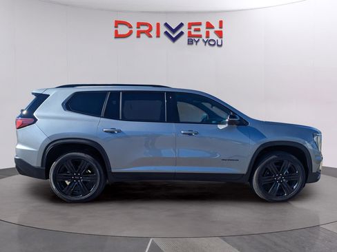 New 2025 GMC Acadia Elevation w/ Elevation Premium Package image 7