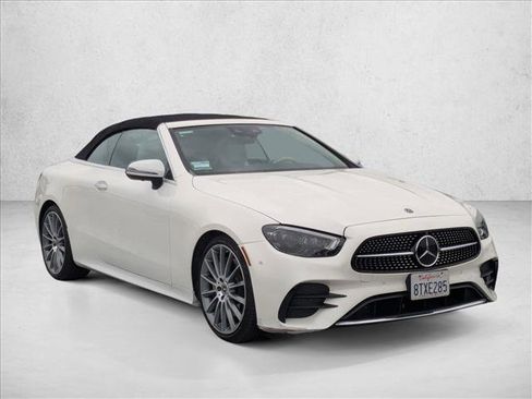 Used 2021 Mercedes-Benz E 450 Cabriolet image 3