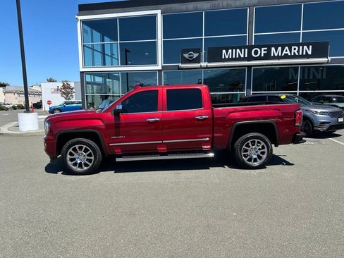 Used 2018 GMC Sierra 1500 Denali AWD/4WD image 2