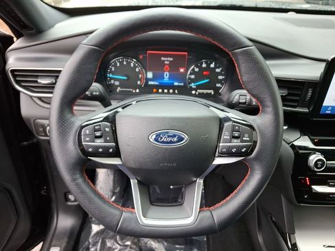 Used 2023 Ford Explorer ST-Line image 20