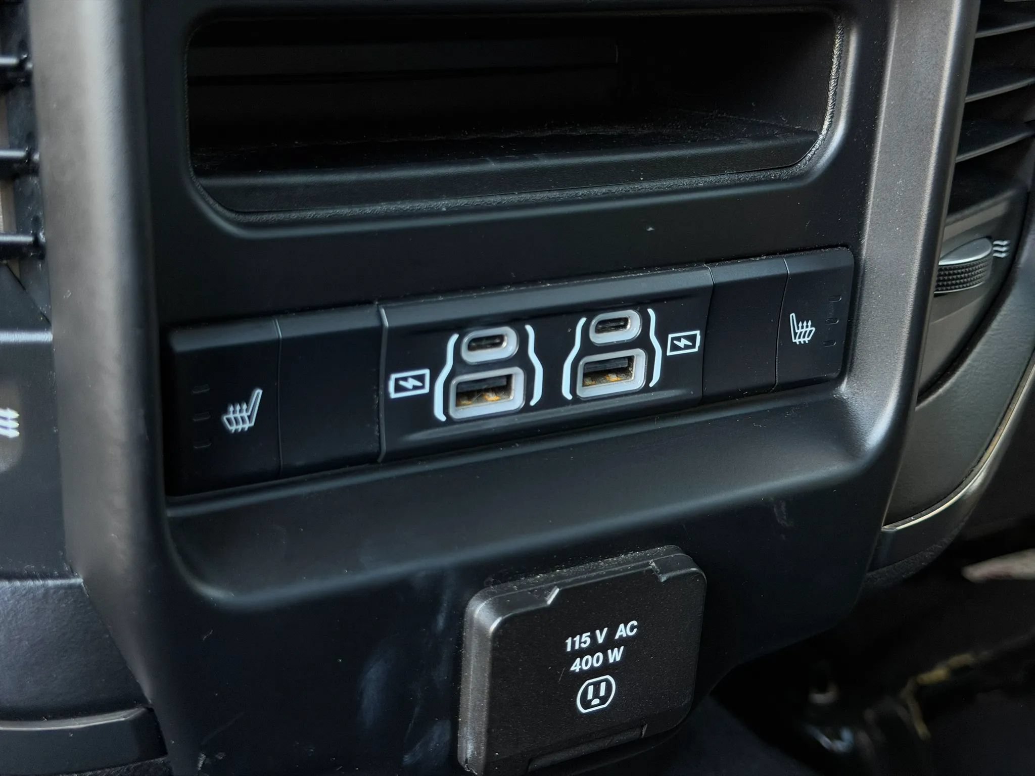 Used 2021 RAM 2500 Limited AWD/4WD image 24