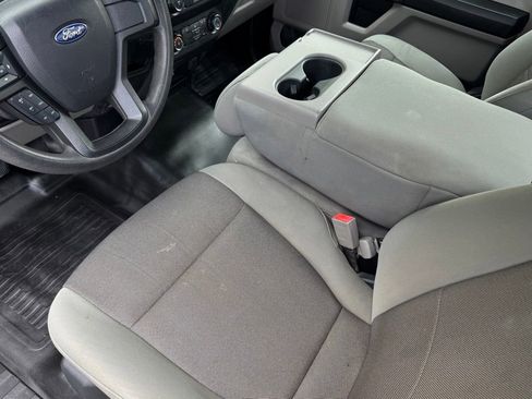 Used 2020 Ford F150 XL w/ Trailer Tow Package RWD image 6