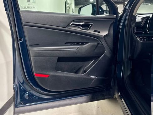 Used 2023 Kia Sportage SX Prestige image 14