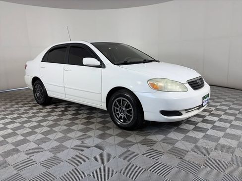 Used 2007 Toyota Corolla LE FWD image 1