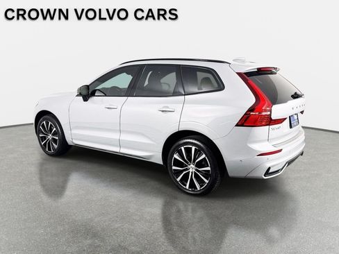 Used 2024 Volvo XC60 B5 Ultimate w/ Protection Package Premier AWD/4WD image 8
