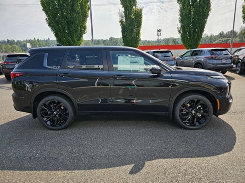 New 2026 Nissan Rogue SL AWD/4WD image 4
