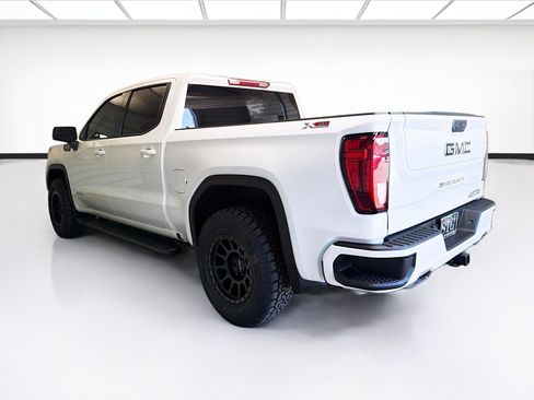 Used 2025 GMC Sierra 1500 Elevation w/ LPO, Elevation Black Package AWD/4WD image 6