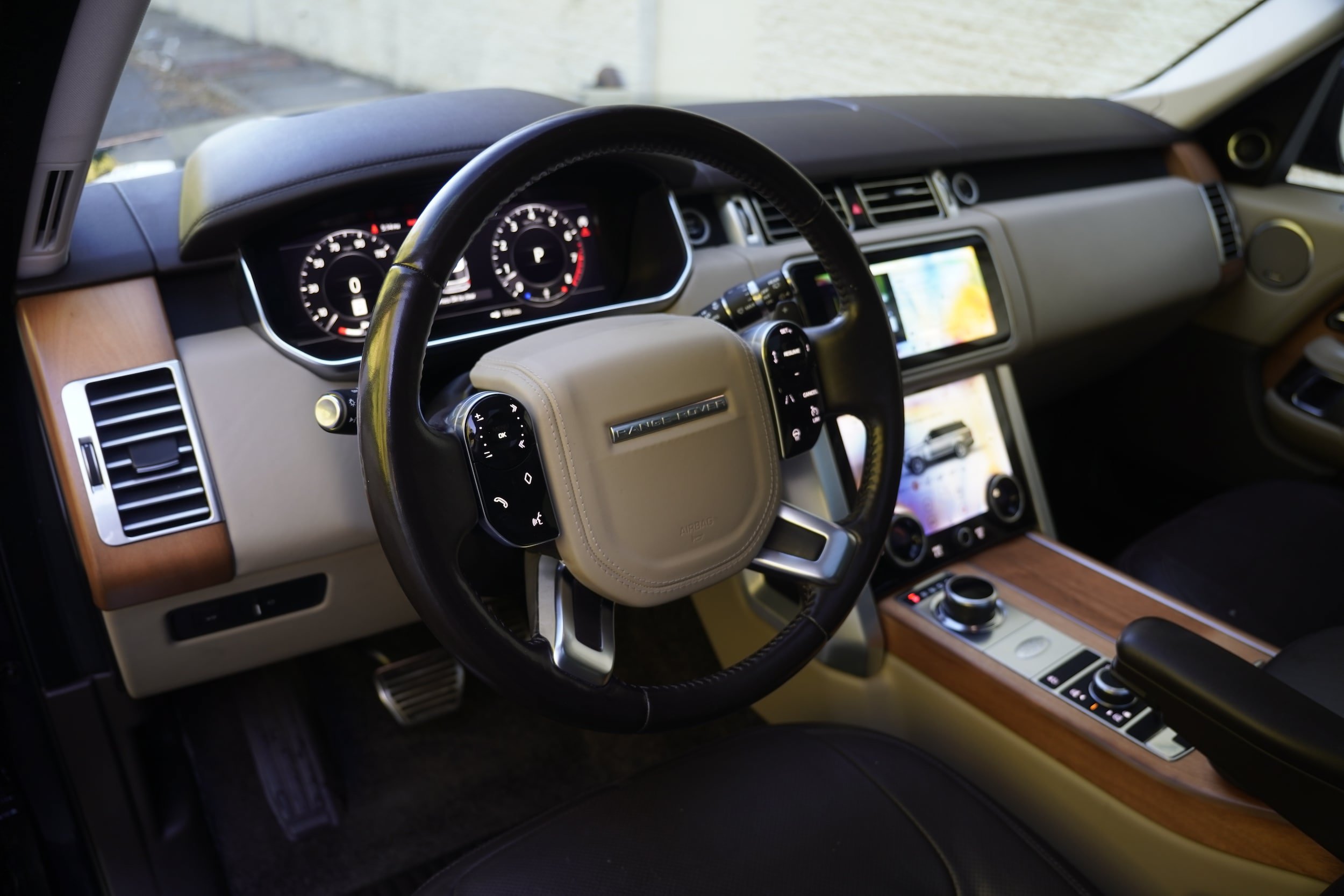 Used 2021 Land Rover Range Rover Westminster Edition AWD/4WD image 3