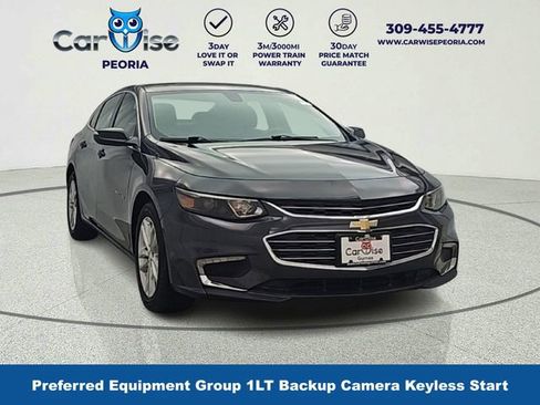 Used 2017 Chevrolet Malibu LT FWD image 1