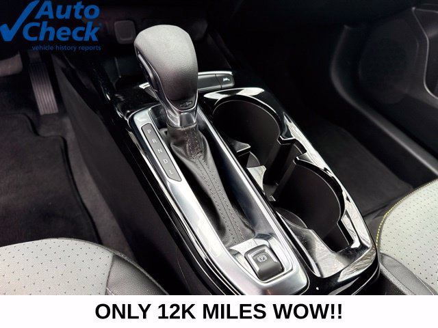 Used 2026 Chevrolet Trax LT FWD image 11