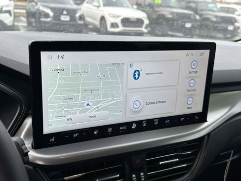 Used 2023 Ford Escape SE image 27