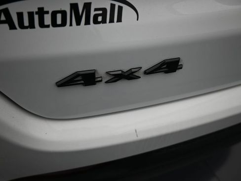 Used 2023 Jeep Compass Altitude image 38