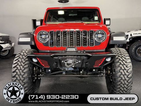 Used 2025 Jeep Wrangler Unlimited Rubicon 4xe w/ Convenience Group AWD/4WD image 9