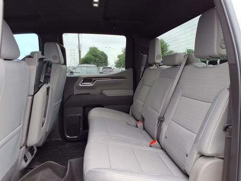 Used 2026 Chevrolet Silverado 1500 RST w/ RST Select Package RWD image 17
