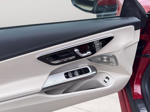 New 2026 Mercedes-Benz CLE 300 4MATIC Cabriolet image 11