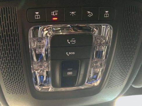 Certified 2025 Mercedes-Benz GLA 250 4MATIC image 32