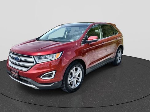Used 2016 Ford Edge Titanium w/ Equipment Group 301A AWD/4WD image 10