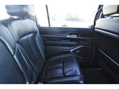 Used 2023 Jeep Wagoneer L 2WD w/ Premium Group I image 13