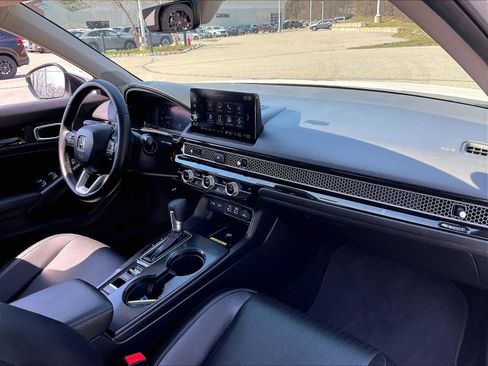 Certified 2024 Honda Civic Touring image 49