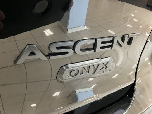 Used 2025 Subaru Ascent Onyx Edition image 25