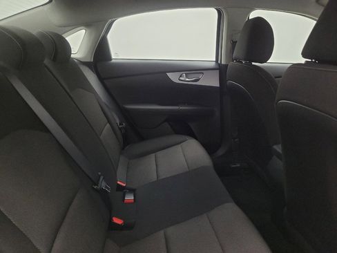 Used 2024 Kia Forte LXS image 19