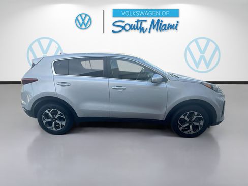 Used 2022 Kia Sportage LX FWD image 8