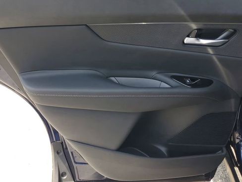 New 2025 Nissan Murano SV image 25