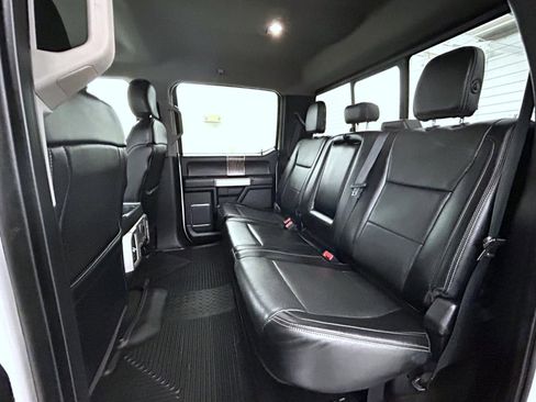 Used 2018 Ford F350 Lariat w/ Chrome Package image 19