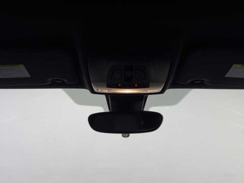 Used 2018 BMW X1 sDrive28i FWD image 17