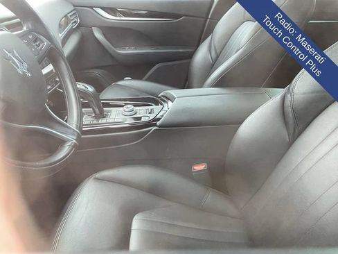 Used 2020 Maserati Levante AWD/4WD image 11