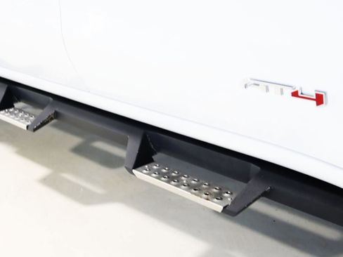 Used 2022 GMC Sierra 1500 AT4 image 73