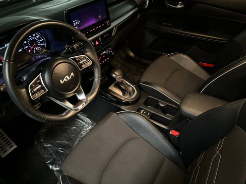 Used 2024 Kia Forte GT-Line image 9