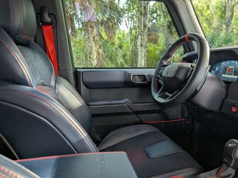 Used 2024 Ford Bronco Raptor AWD/4WD image 15