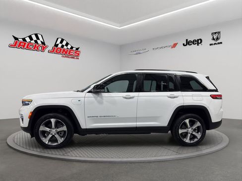 New 2024 Jeep Grand Cherokee Limited 4xe image 2