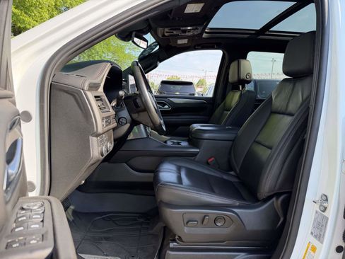 Used 2024 Chevrolet Tahoe RST w/ Luxury Package AWD/4WD image 7