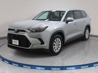 Used 2025 Toyota Grand Highlander AWD video 1