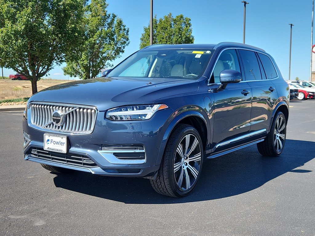 Used 2023 Volvo XC90 T8 Ultimate AWD/4WD image 7