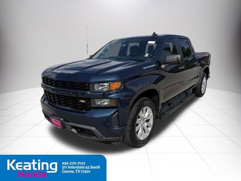 Used 2020 Chevrolet Silverado 1500 Custom w/ Custom Value Package image 4