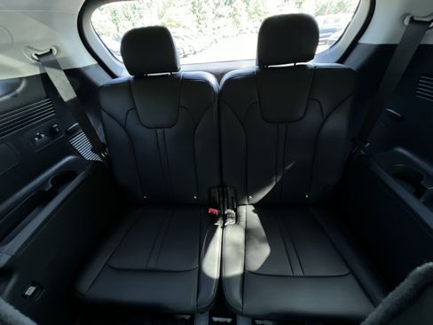 New 2026 Kia Sorento EX AWD/4WD image 32