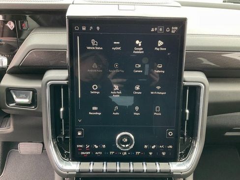 New 2026 GMC Yukon Elevation w/ Elevation Premium Package image 11