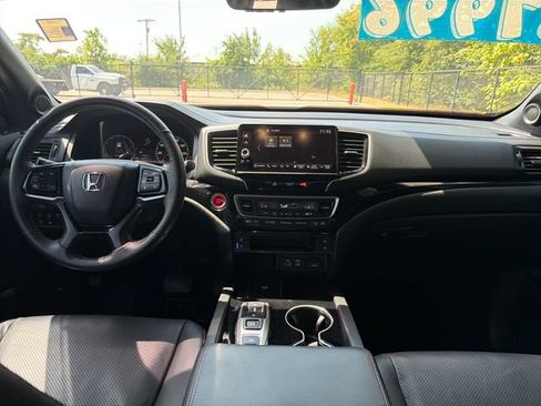 Certified 2024 Honda Ridgeline Black Edition image 15
