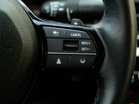 Certified 2025 Honda Civic Sport Touring image 21