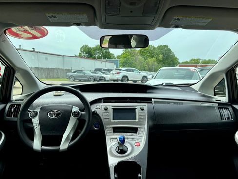 Used 2012 Toyota Prius Prime Plug-In Hybrid FWD image 12